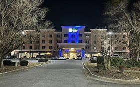 Holiday Inn Express Hotel & Suites Goldsboro - Base Area By Ihg